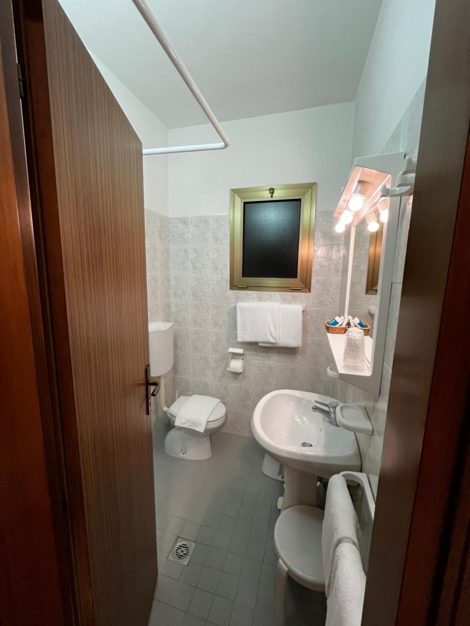 Hotel Erika Caorle Eksteriør bilde